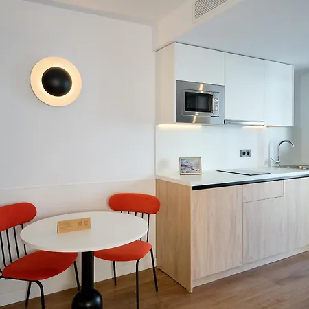 Apartamentos Luna Suites Granada-2